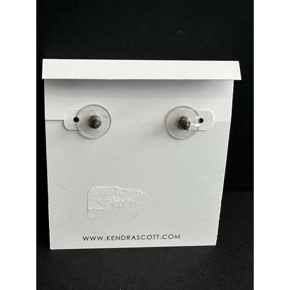 Kendra Scott Traci Drop Earring Gray Banded Agate Antique Brass - Picture 4 of 5